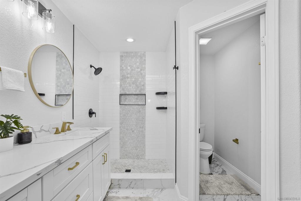 MLS #250043056SD image #13