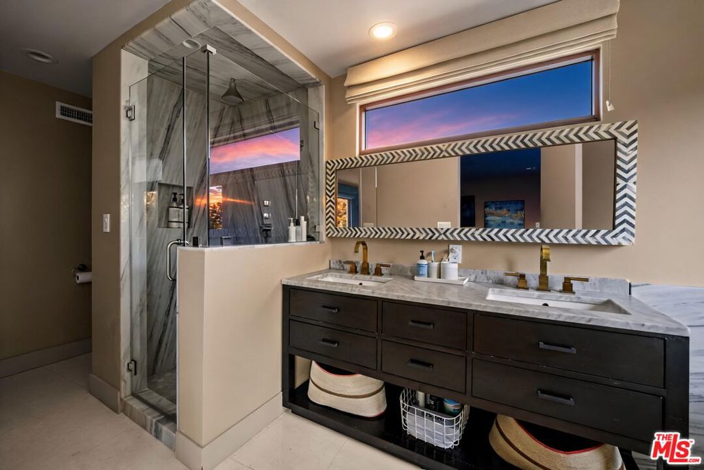 MLS #26831135 image #16