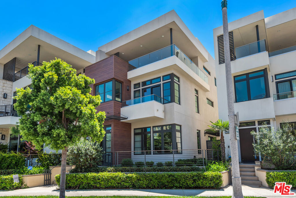 12654 Millennium Drive, Playa Vista, CA 90094