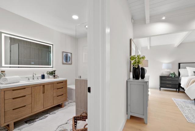 105 Vista Mar Court, Aptos CA: https://media.crmls.org/mediaz/d250b3ee-e8dc-4297-89db-97bdc627b343.jpg