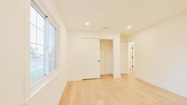 Detail Gallery Image 40 of 63 For 1045 Tarento Dr, San Diego,  CA 92107 - 4 Beds | 4 Baths