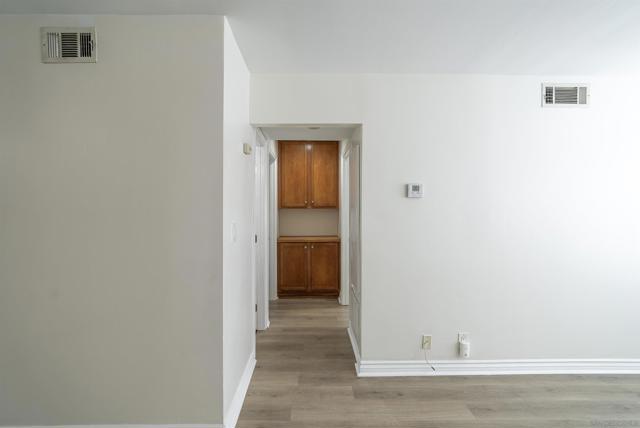 1386 E Madison Ave, El Cajon CA: https://media.crmls.org/mediaz/d2516321-fe56-4880-8f16-22865cb266af.jpg