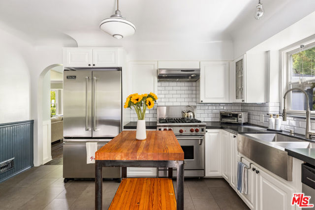 12352 CANTURA Street photo 7