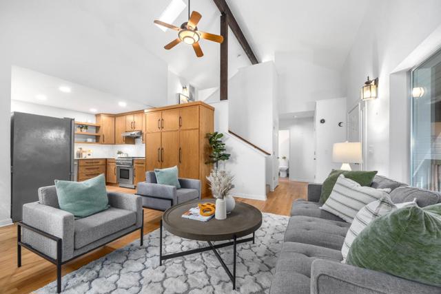 22021 Old Santa Cruz Highway, Los Gatos CA: https://media.crmls.org/mediaz/d252ae0f-efc8-4950-9ab4-dc5937c12350.jpg
