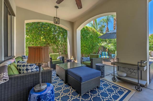 80680 Via Tranquila, La Quinta CA: https://media.crmls.org/mediaz/d2533b01-87e3-470f-86e3-af8e2e518508.jpg