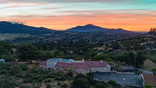 Image 9 of 75 For 13613 Hillside Estates Drive