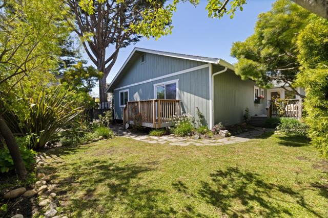 623 Sonora Avenue, El Granada CA: https://media.crmls.org/mediaz/d256d5da-035a-4ee4-b200-ed7d8d6eadcb.jpg