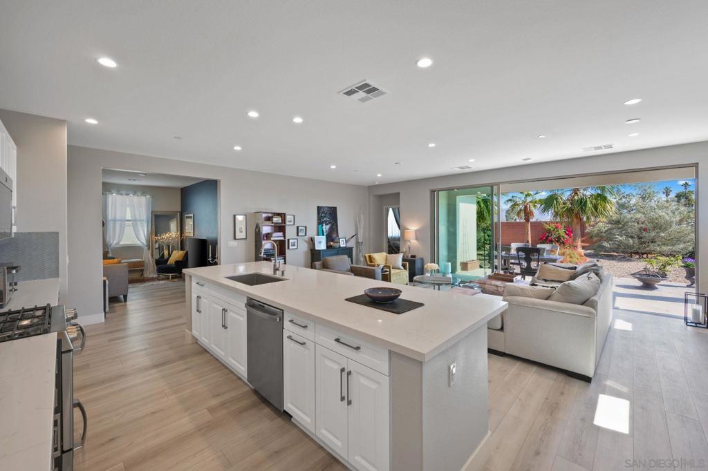 MLS #240021972SD image #4