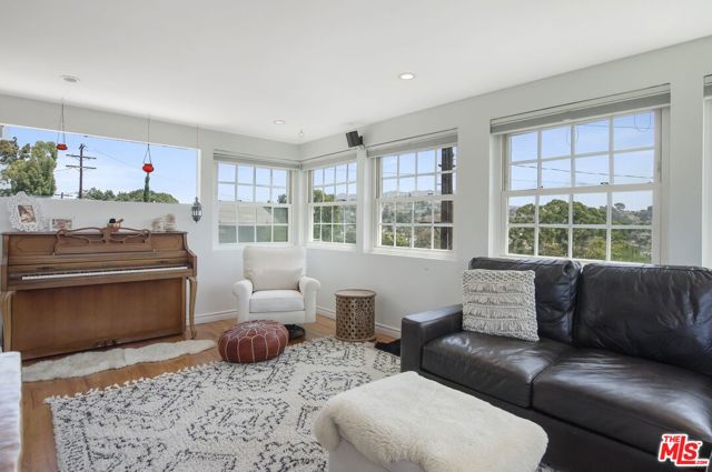 3919 Wawona Street, Los Angeles CA: https://media.crmls.org/mediaz/d2581526-7b5e-45a5-92bf-c78f1ba88391.jpg