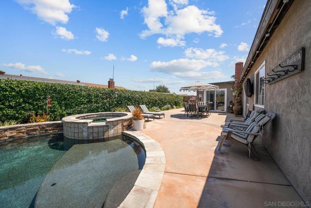 10263 Avenida Real, Lakeside CA: https://media.crmls.org/mediaz/d258b56d-c008-4e6b-8fc4-ddb917e237ab.jpg