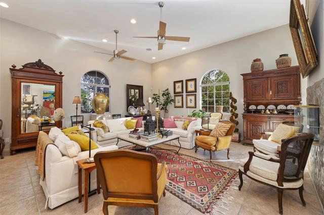35659 Tranquil Place, Cathedral City CA: https://media.crmls.org/mediaz/d258e501-bf0c-486f-8d10-f082de8c1f1f.jpg