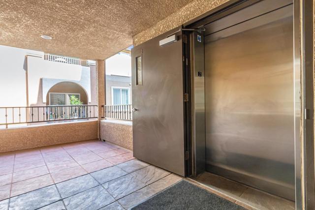 801 S Winchester Boulevard, San Jose CA: https://media.crmls.org/mediaz/d25b94da-4fe5-4755-83d7-6f9fb806c44d.jpg