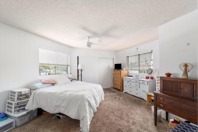 4643 Cherokee Avenue, San Diego CA: https://media.crmls.org/mediaz/d25bdb9a-ed0a-47b6-8988-6f6d3478d5e6.jpg
