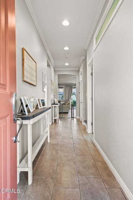 396 Edgewood Drive, Fillmore CA: https://media.crmls.org/mediaz/d25fe396-25ca-49ca-bf5c-fe34c574a181.jpg