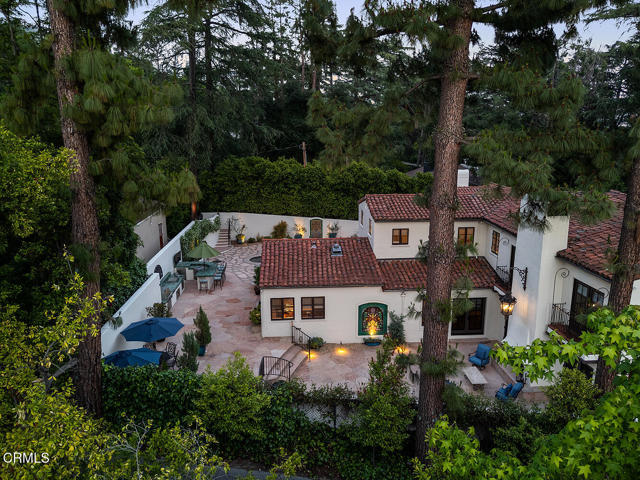 1711 Fairmount Avenue, La Canada Flintridge CA: https://media.crmls.org/mediaz/d25fedc3-c262-4820-8570-a622c50e527a.jpg