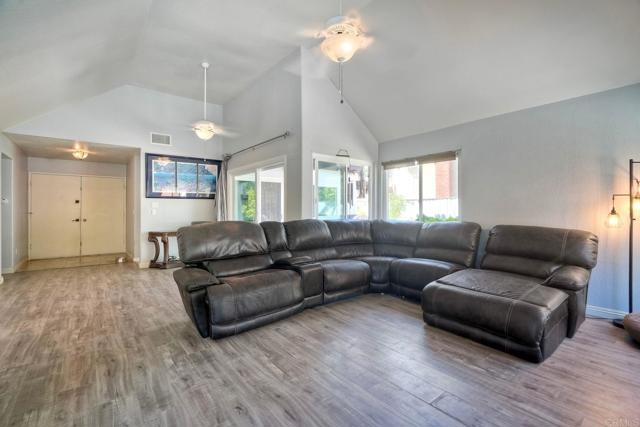 Detail Gallery Image 9 of 37 For 1679 Palomar Dr, San Marcos,  CA 92069 - 4 Beds | 2 Baths
