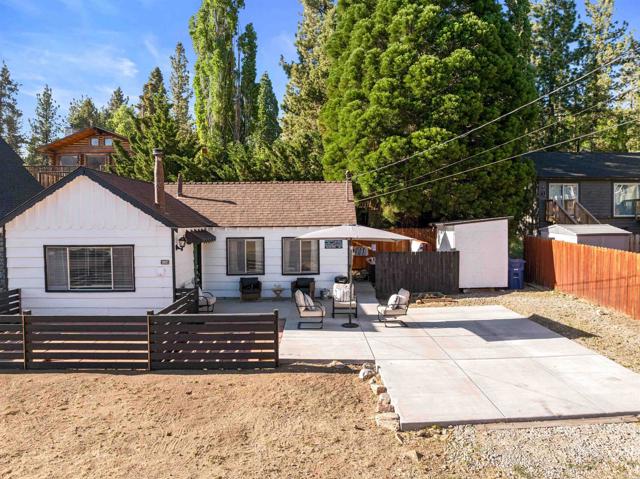 Detail Gallery Image 1 of 1 For 42888 Sonoma Dr, Big Bear Lake,  CA 92315 - 1 Beds | 1 Baths