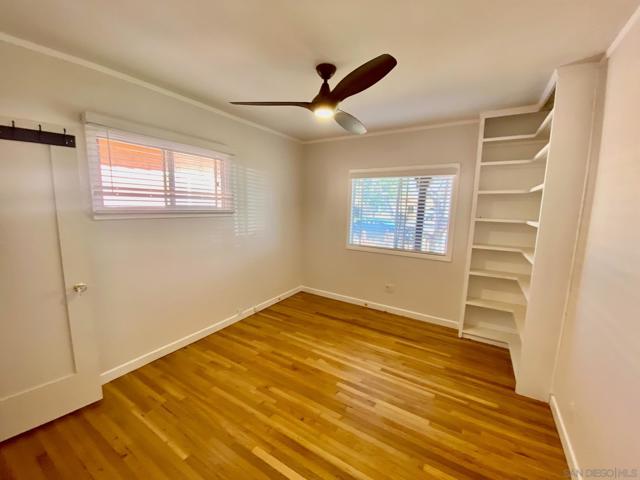 4830 4832 Utah St, San Diego CA: https://media.crmls.org/mediaz/d261e904-484e-4a25-8d59-e08f4b6760fa.jpg