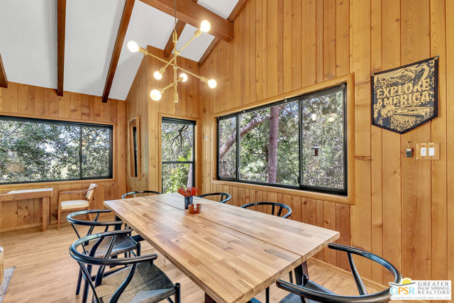 26540 Crestview Drive, Idyllwild CA: https://media.crmls.org/mediaz/d26211a0-270e-4a84-ac6f-4518062c1d98.jpg
