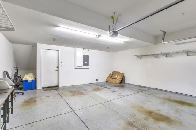 37634 Cape Cod Road, Newark CA: https://media.crmls.org/mediaz/d26275f0-b885-4166-846d-16078367137a.jpg