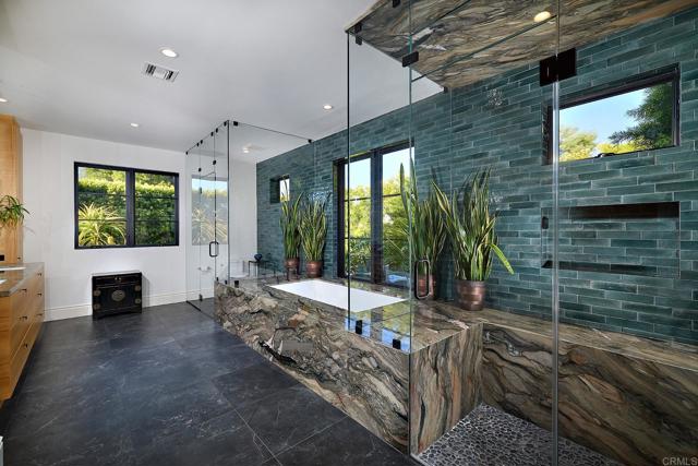 Detail Gallery Image 25 of 43 For 4773 El Mirlo, Rancho Santa Fe,  CA 92067 - 5 Beds | 6/1 Baths