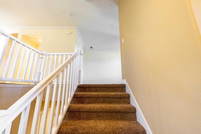 1024 Jena Terrace, Sunnyvale CA: https://media.crmls.org/mediaz/d262d185-3427-4762-a339-1c3902ac5477.jpg