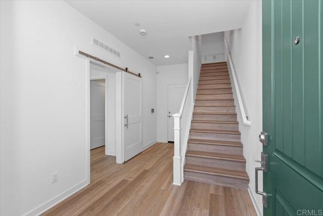 Detail Gallery Image 10 of 35 For 2590 Broom Ln, Carlsbad,  CA 92008 - 4 Beds | 3/1 Baths