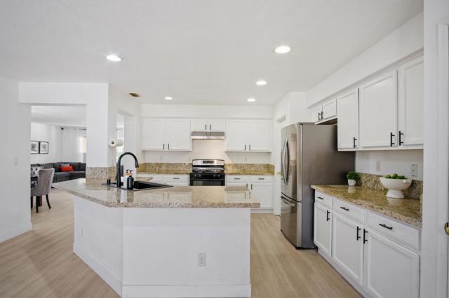 2311 Portifino Street, Manteca CA: https://media.crmls.org/mediaz/d2631314-0fc9-468b-989e-e88b8d8f2f68.jpg