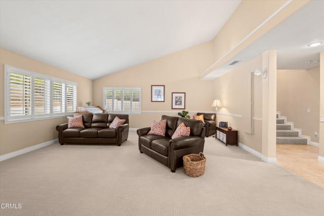 2210 Via Loma, Camarillo CA: https://media.crmls.org/mediaz/d2633088-c20a-4e3a-abd8-d25768f194d8.jpg