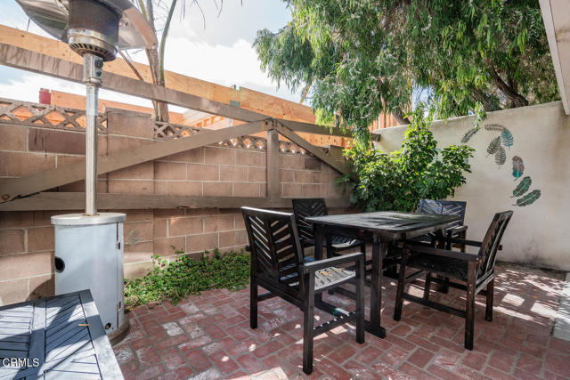 5040 Island View Street, Oxnard CA: https://media.crmls.org/mediaz/d265c53e-7a9e-451b-a0ba-6dac3ebd5012.jpg