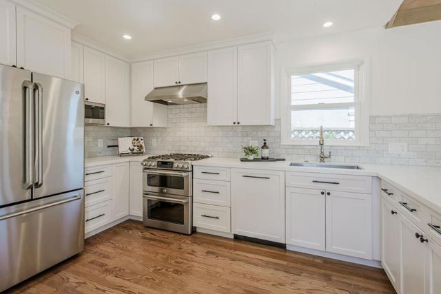 1525 Kalmia Street, San Mateo CA: https://media.crmls.org/mediaz/d265c806-c7ab-4c28-9f0e-bbe7fbb1aed6.jpg