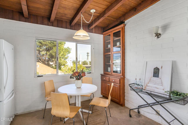 Detail Gallery Image 13 of 29 For 50 Grace Ter, Pasadena,  CA 91105 - 2 Beds | 2 Baths