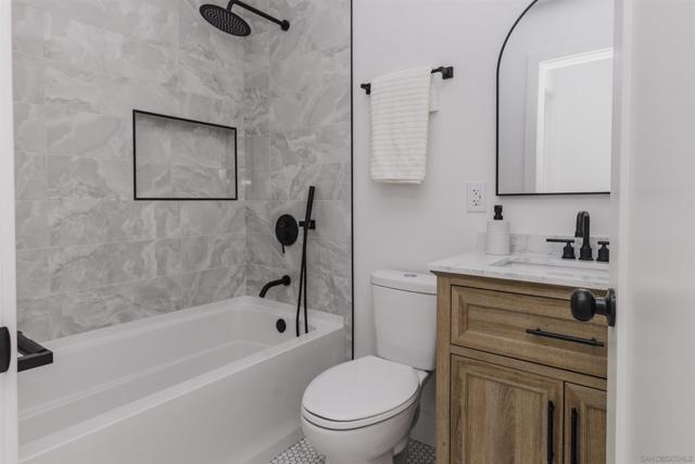1028 30 Lincoln Ave, San Diego CA: https://media.crmls.org/mediaz/d2670a4c-52df-46d8-a76f-4d4ee96471b2.jpg