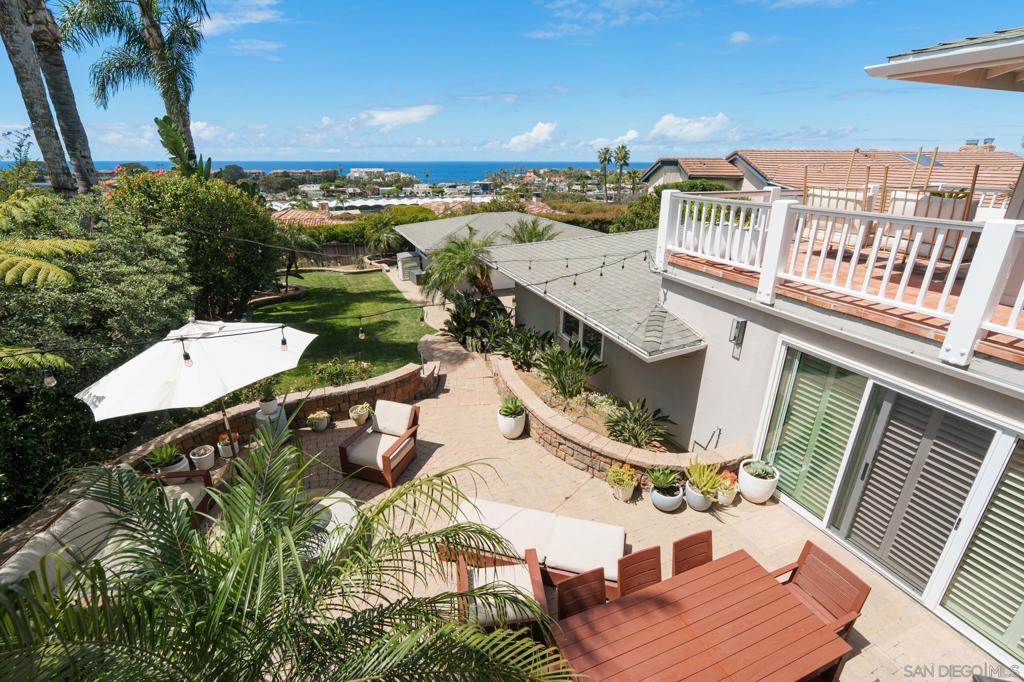 217 Granados - photo 16