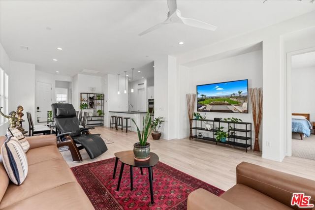 43 Zinfandel, Rancho Mirage CA: https://media.crmls.org/mediaz/d267e923-4046-42b8-af18-07b609f83b74.jpg