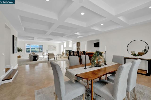 Image 10 of 53 For 367 Mt Washington Way