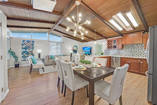 Image 7 of 52 For 2038 Boca Raton St