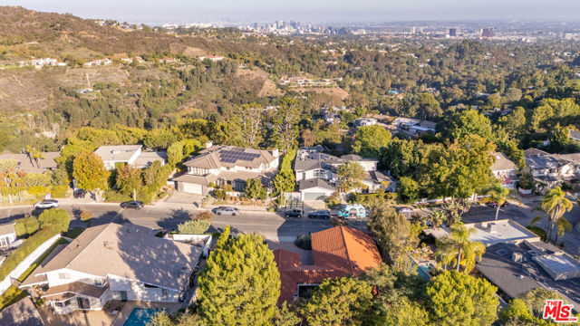 2419 Westridge Road, Los Angeles, California 90049, 5 Bedrooms Bedrooms, 0 ,4 BathroomsBathrooms,Single Family Residence,For Sale,Westridge,0,25614277