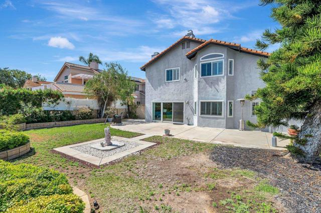 1359 Corte Alveo, Oceanside CA: https://media.crmls.org/mediaz/d26bdba0-c638-407e-82b8-7df09dedac77.jpg