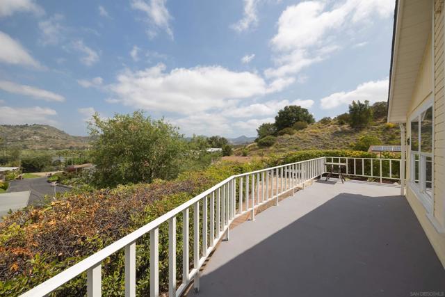4650 DULIN RD 162, Fallbrook
