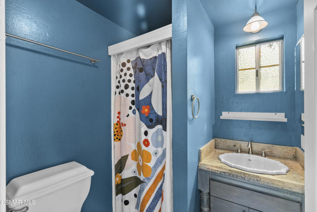 215 Pepper Road, Newbury Park CA: https://media.crmls.org/mediaz/d26ce7bf-8a33-4fc3-bb7c-fa1f886065d6.jpg