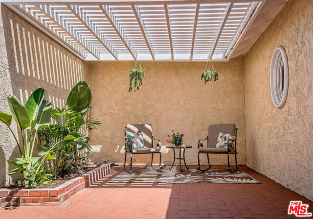 7830 West 83rd Street photo 6