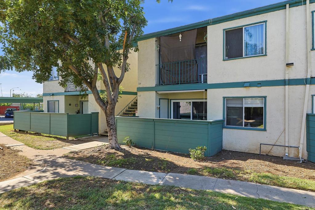 1811 Grand - photo 17