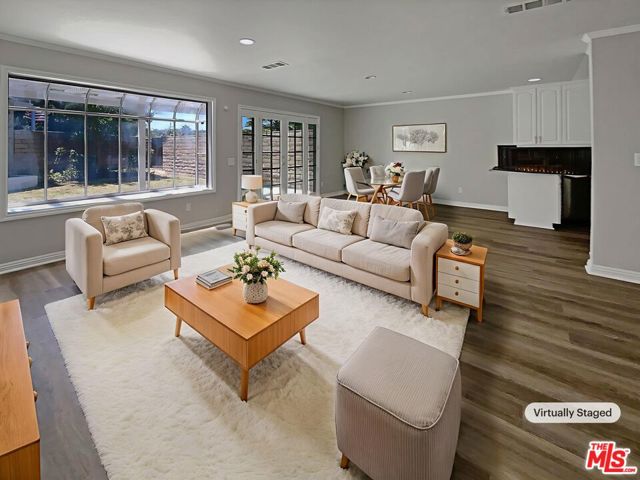 5669 Lake Lindero Drive photo 2