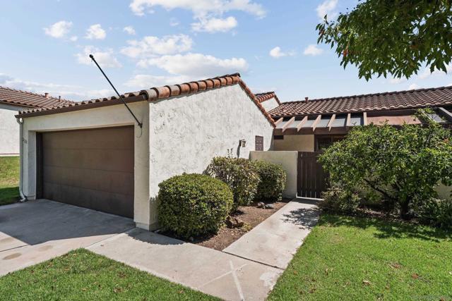 2020 Billy Gln, Escondido CA: https://media.crmls.org/mediaz/d26ea92b-797a-46bd-98a3-99a5cafdf8bb.jpg