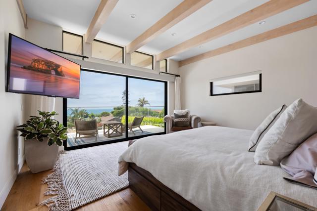 Detail Gallery Image 19 of 54 For 5080 Carlsbad Blvd, Carlsbad,  CA 92008 - 5 Beds | 4 Baths