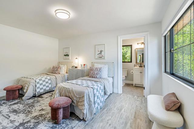 19680 Crestbrook Drive, Saratoga CA: https://media.crmls.org/mediaz/d26f6ade-7e98-4ebf-bb44-771397b19898.jpg