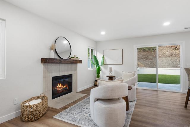 Detail Gallery Image 19 of 38 For 4350 Point Reyes Ct, Carlsbad,  CA 92010 - 4 Beds | 2/1 Baths