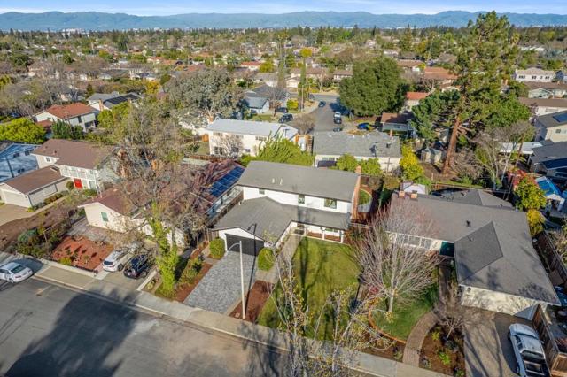 868 Laburnum Drive, Sunnyvale CA: https://media.crmls.org/mediaz/d26f9765-d87e-44e7-8e5b-2d740bd770b2.jpg