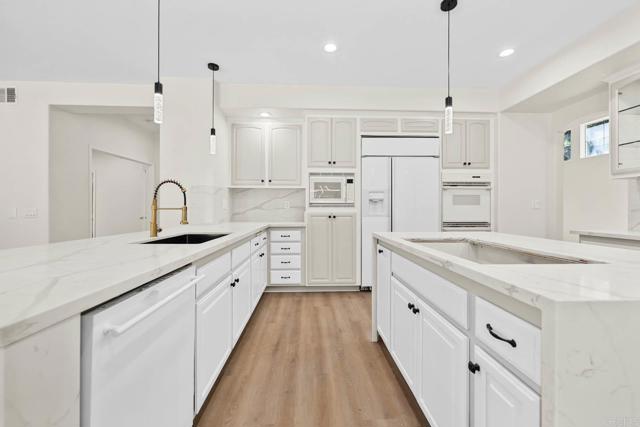 Detail Gallery Image 26 of 59 For 23638 Sonata Dr, Murrieta,  CA 92562 - 5 Beds | 3/1 Baths